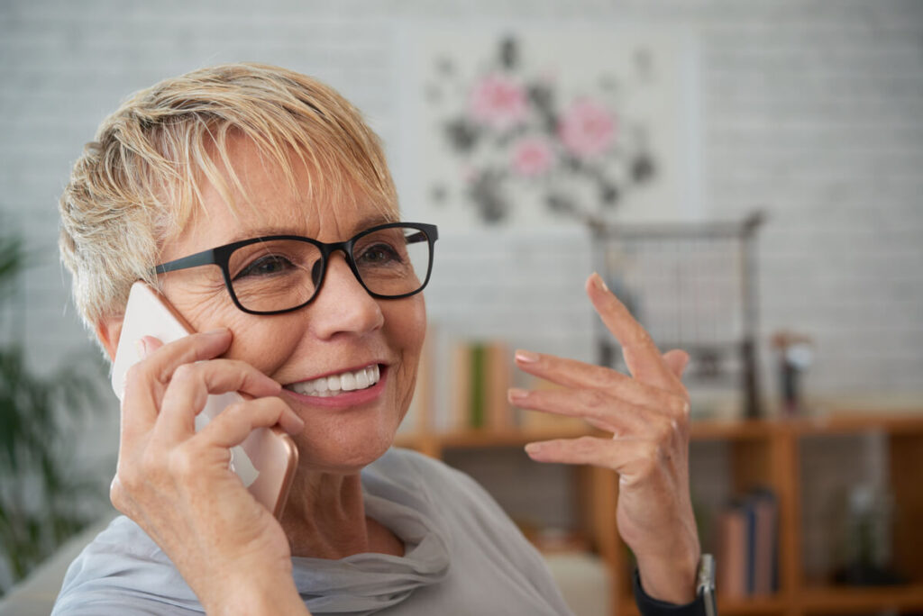 Implante dental o puente: ¿qué es mejor? Diferencias